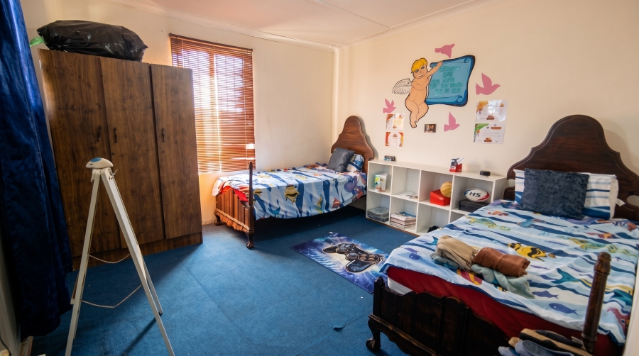 4 Bedroom Property for Sale in Napier Western Cape